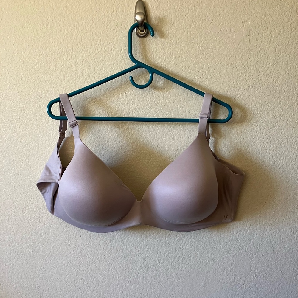VS Bare Infinity Flex Bra, 42DD